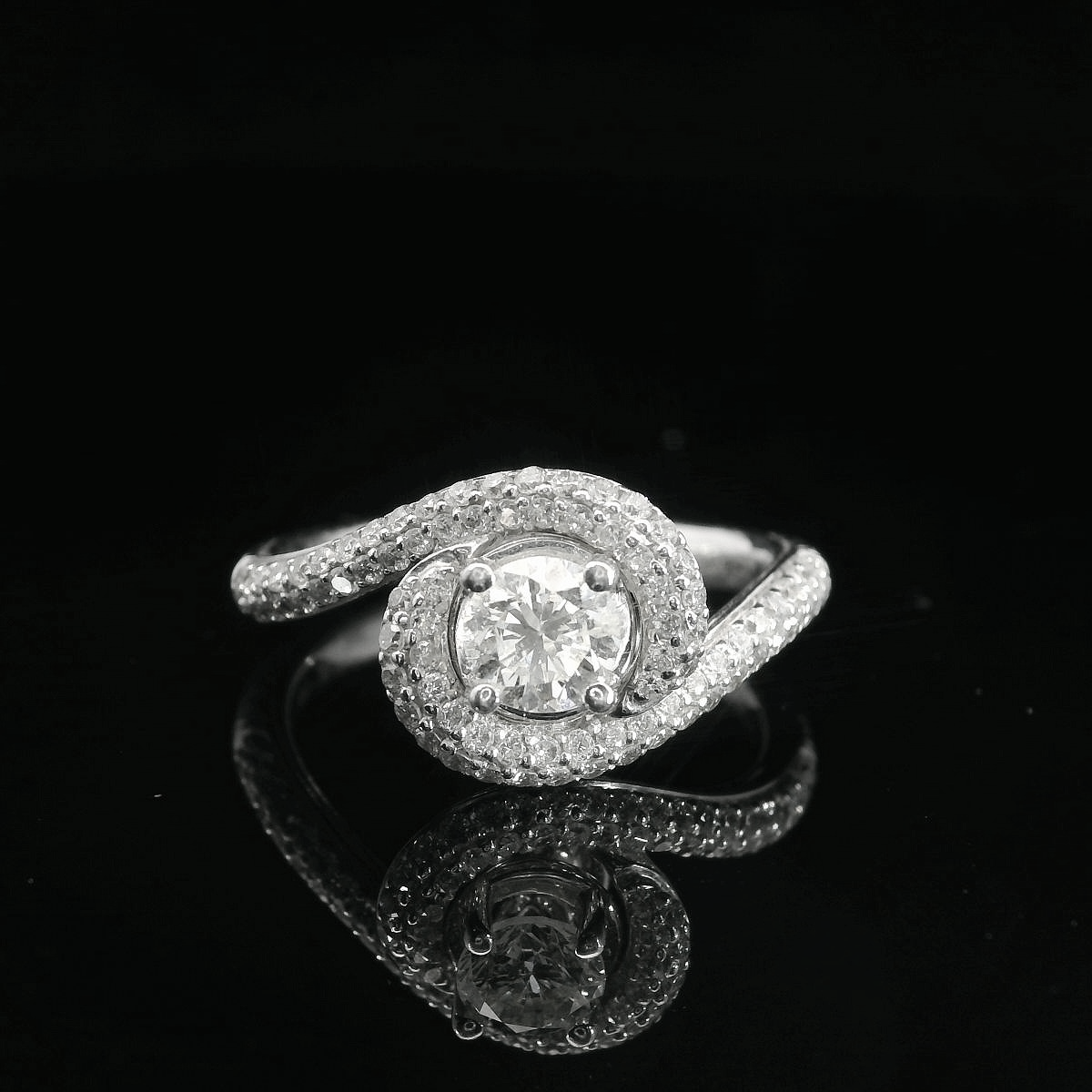 Diamond Engagement Rings-Natural