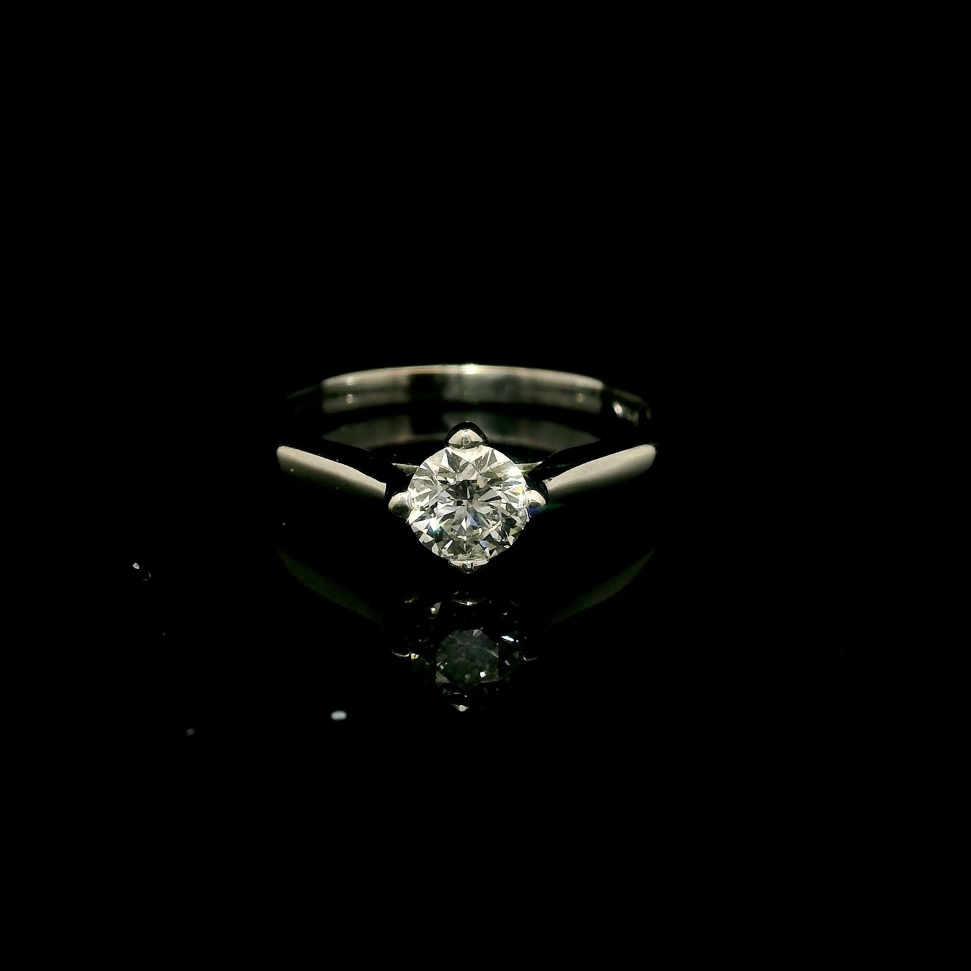 Diamond Engagement Rings-Natural