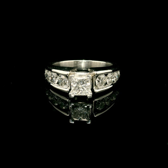 Diamond Engagement Rings-Natural