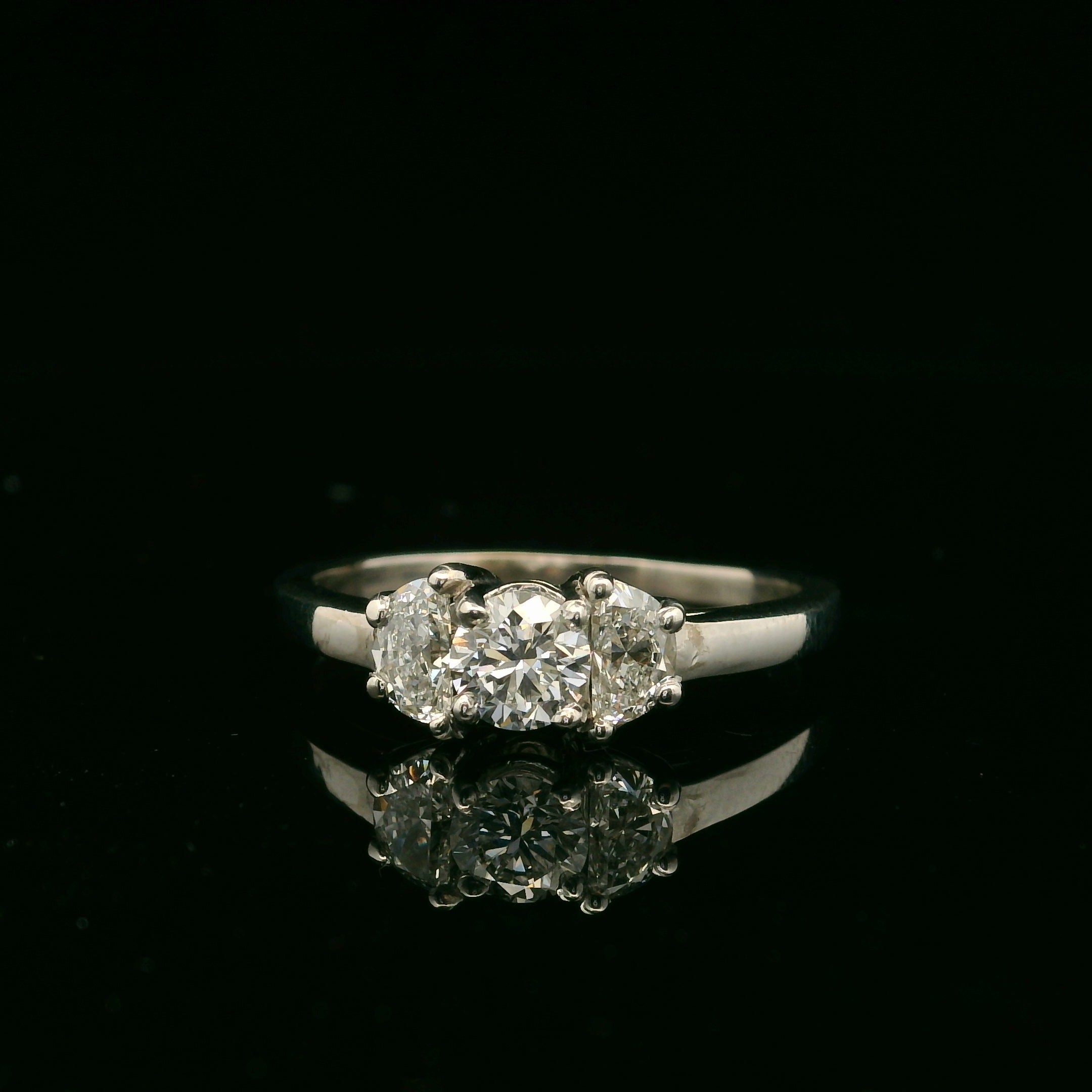 Diamond Engagement Rings-LAB Grown