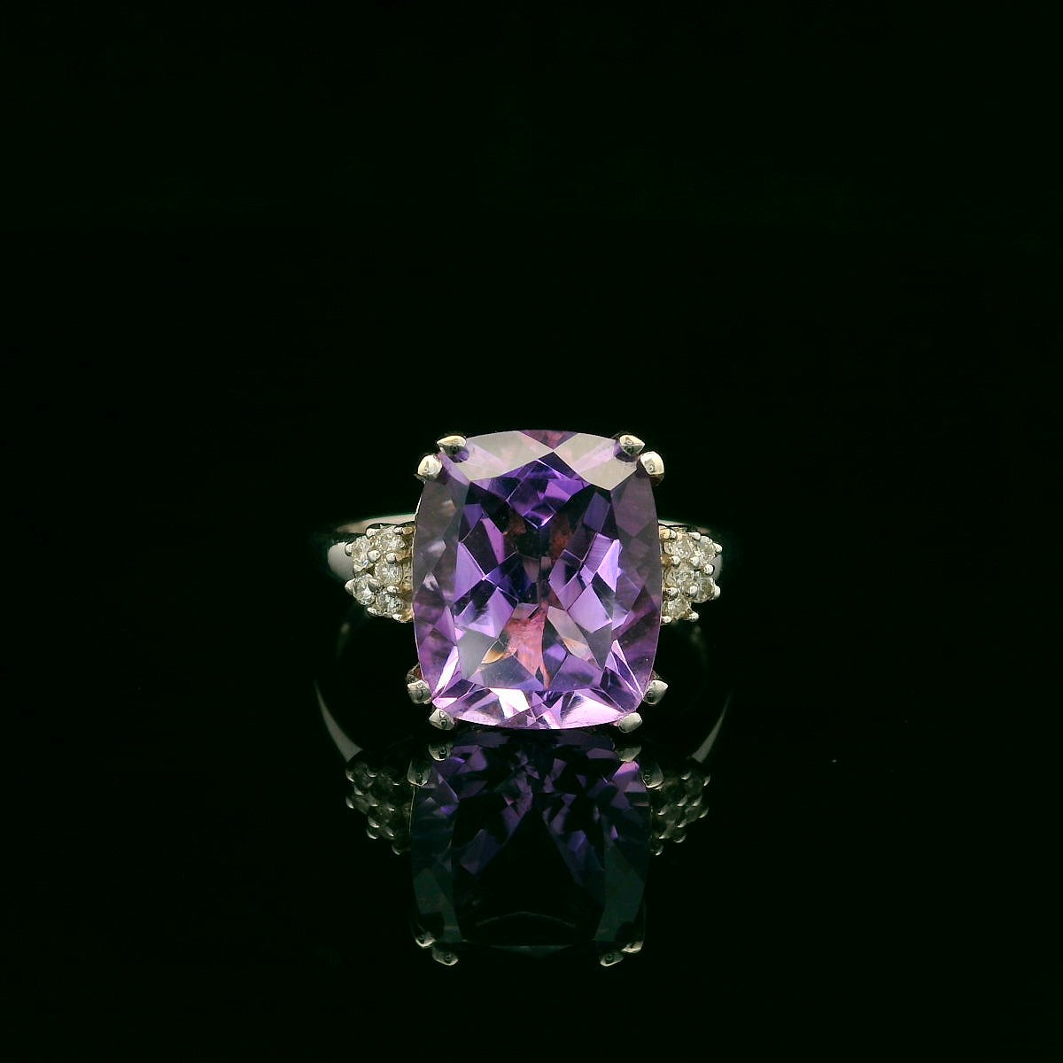 Diamond Fashion Rings  -  Women's