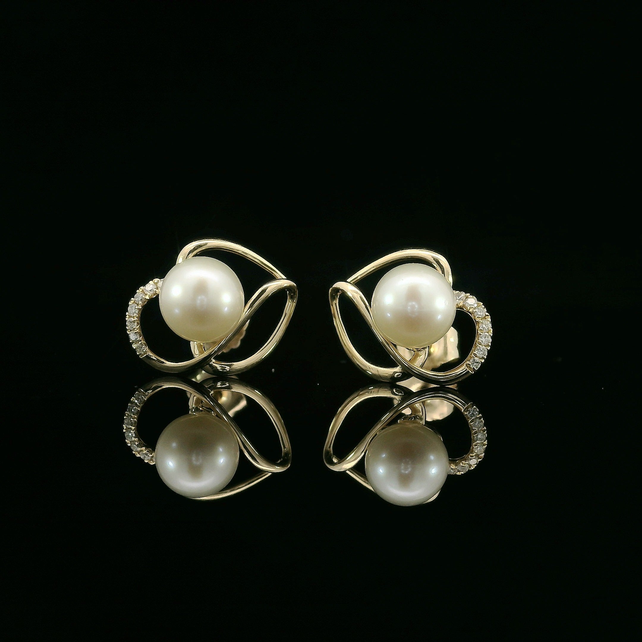 Pearl Earrings