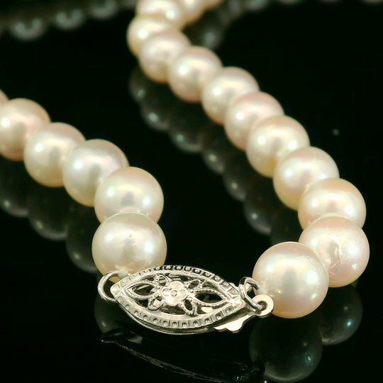 Pearl Necklace