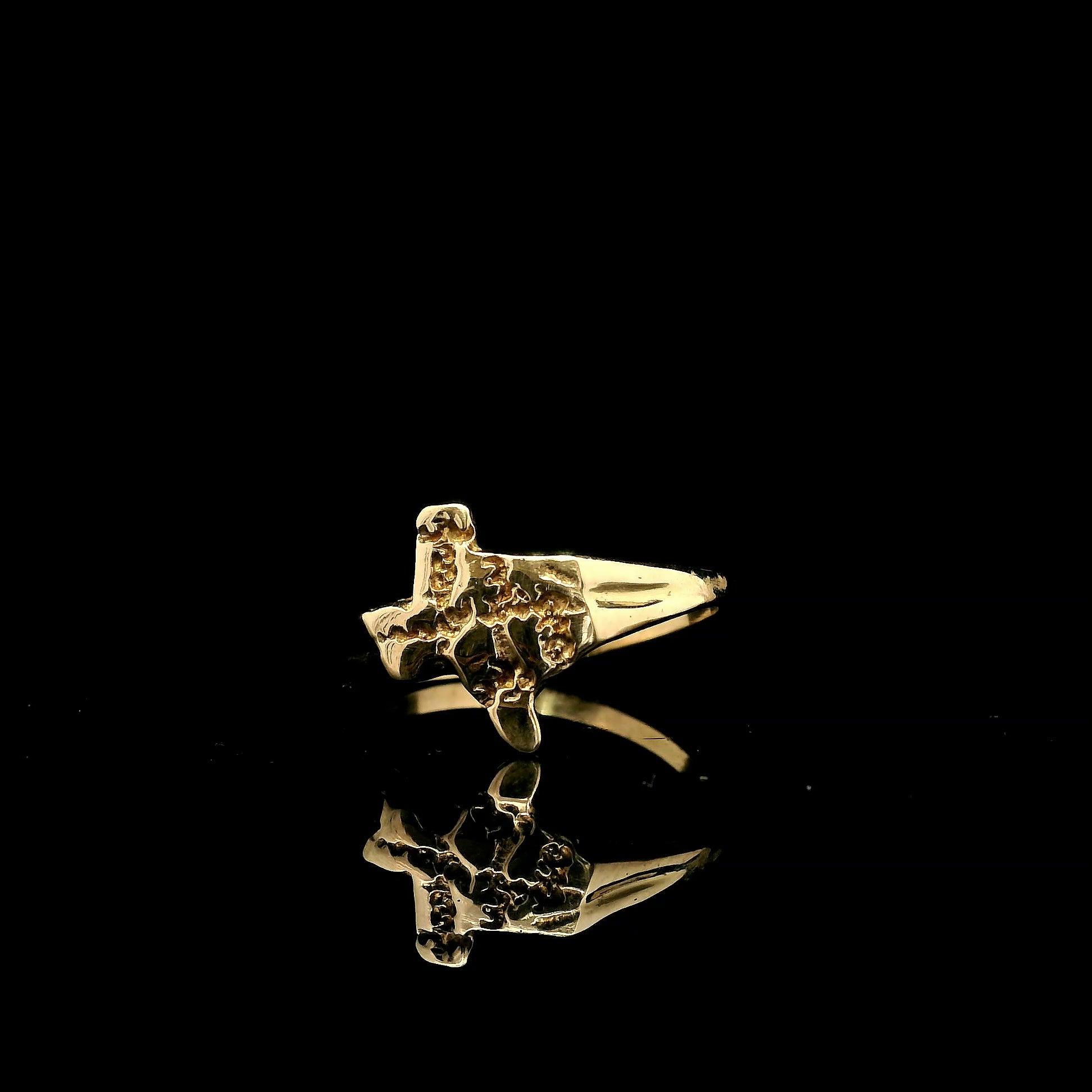 Gold Fashion Rings  -  Women's